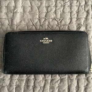 Coach Continental Wallet
